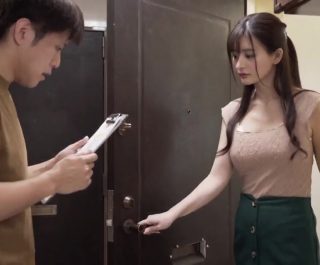 Đụ em hàng xóm có chồng ăn mặc hở hang